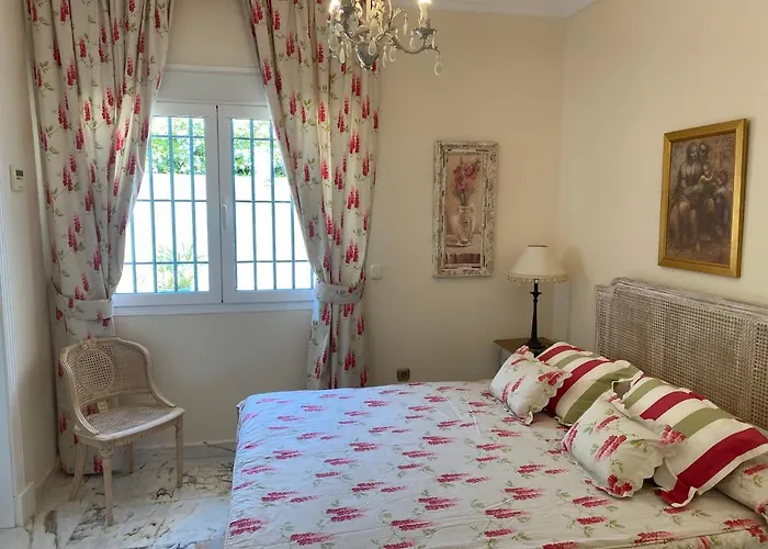 Torreblanca * 丰希罗拉